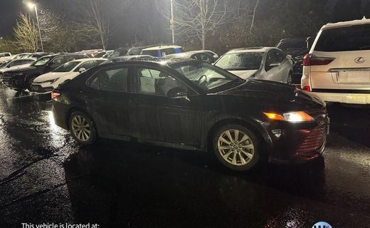 2020 Toyota Camry LE