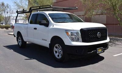2017 Nissan Titan S