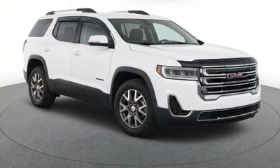 2022 GMC Acadia SLE