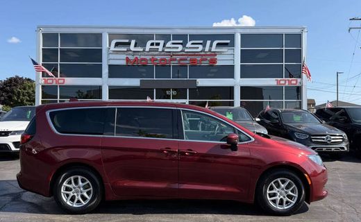 2017 Chrysler Pacifica Touring