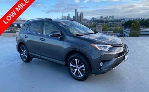 2017 Toyota RAV4 XLE