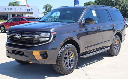2027 Ford Expedition Tremor