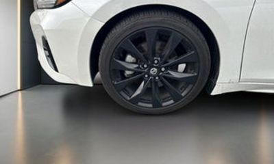 2020 Nissan Maxima SR