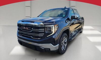 2022 GMC Sierra SLT