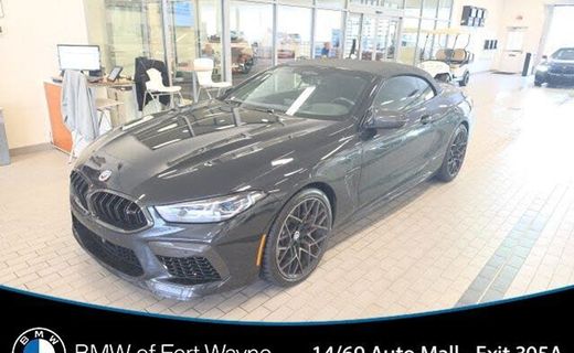 2023 BMW M8