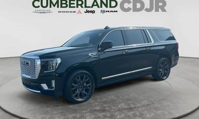 2024 GMC Yukon XL Denali