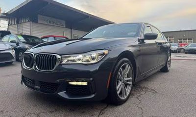 2018 BMW 750I
