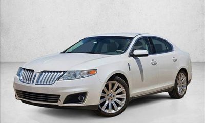 2010 Lincoln MKS Base