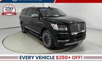 2019 Lincoln Navigator L BL