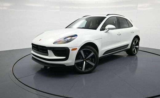 2026 Porsche Macan