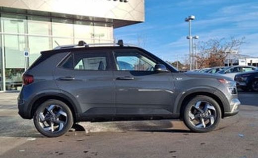2026 Hyundai Venue SE