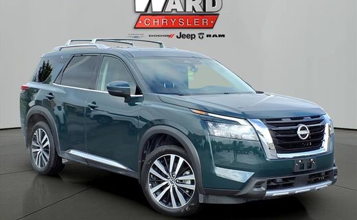 2025 Nissan Pathfinder Platinum