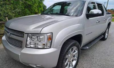 2010 Chevrolet Avalanche LT
