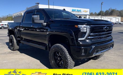 2025 Chevrolet Silverado HD LTZ