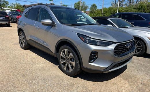 2023 Ford Escape Platinum