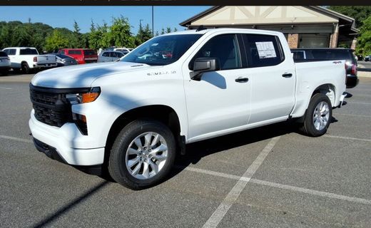 2026 Chevrolet Silverado Custom