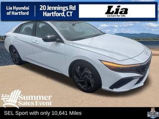 2025 Hyundai Elantra SEL Sport