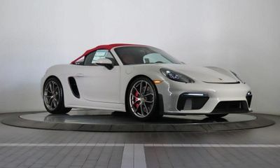 2022 Porsche 718 Spyder