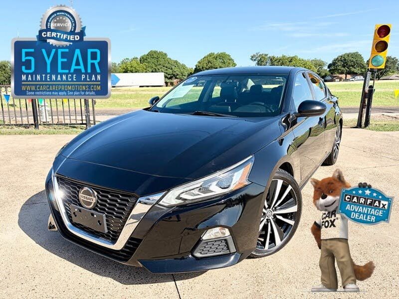 2019 Nissan Altima — a typically priced live listing