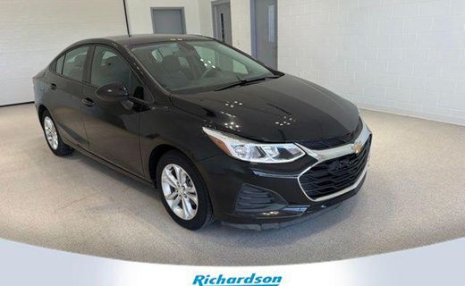 2019 Chevrolet Cruze LS