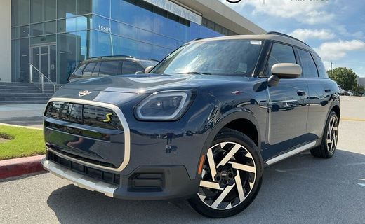 2025 Mini Countryman S E