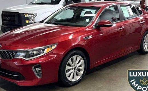 2018 Kia Optima LX