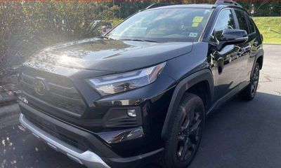 2024 Toyota RAV4 Adventure