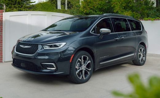 2021 Chrysler Pacifica Touring L