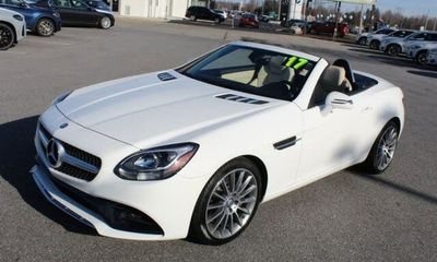 2017 Mercedes-Benz SLC-Class SLC300