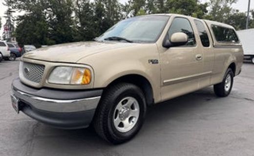 1999 Ford F-150 XLT