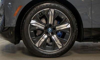 2023 BMW IX xDrive M60