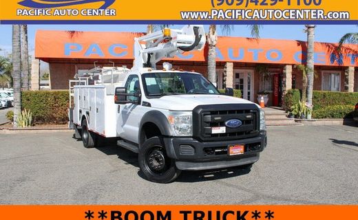 2012 Ford F-550 XL
