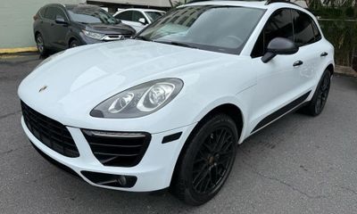 2017 Porsche Macan S