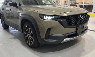 2023 Mazda CX-50 Premium