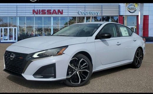 2024 Nissan Altima SR