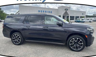 2022 Chevrolet Suburban RST