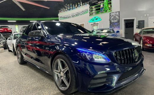 2017 Mercedes-Benz C-Class Sport AMG