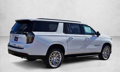 2026 Chevrolet Suburban RST