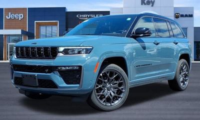 2026 Jeep Grand Cherokee Summit