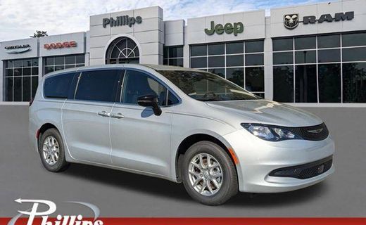 2026 Chrysler Voyager LX