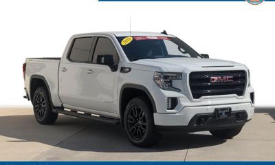2020 GMC Sierra Elevation
