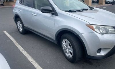 2015 Toyota RAV4 LE