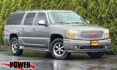 2005 GMC Yukon XL Luxury