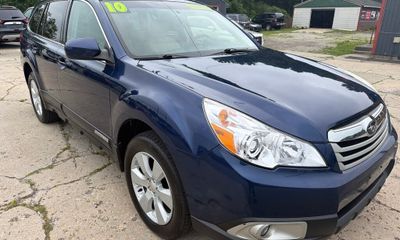 2010 Subaru Outback Premium CWP