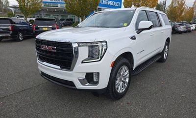 2024 GMC Yukon XL SLE