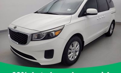 2015 Kia Sedona L LOW Level