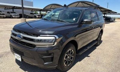 2024 Ford Expedition XLT