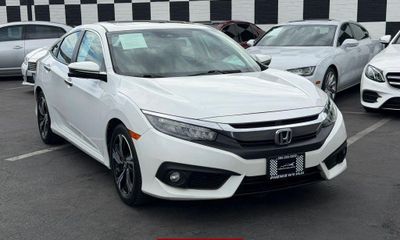 2016 Honda Civic Touring