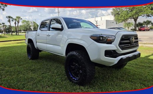 2018 Toyota Tacoma SR