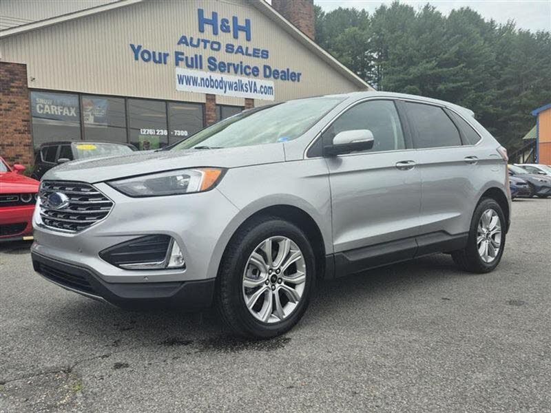 Representative 2024 Ford Edge photo